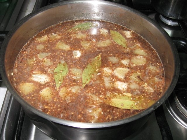 Pere cu zahar si otet