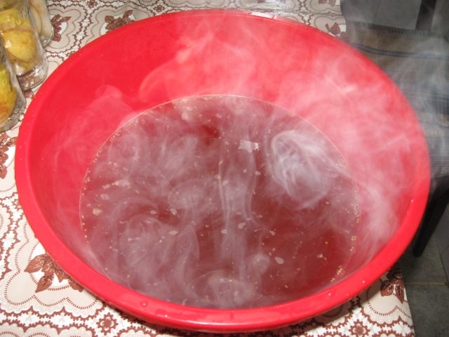 Pere cu zahar si otet