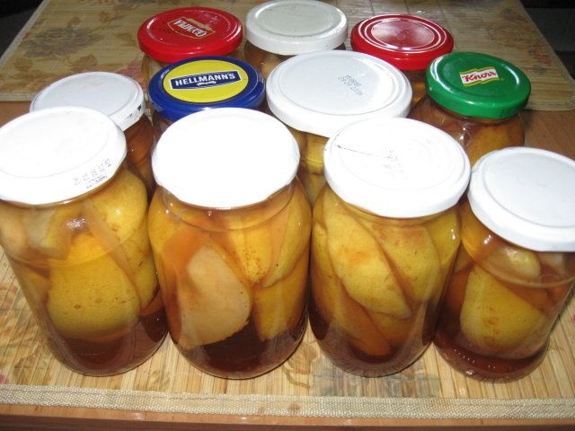 Pere cu zahar si otet