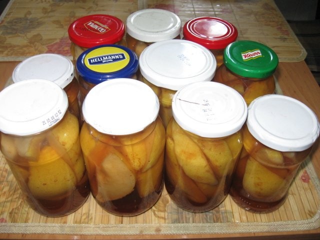 Pere cu zahar si otet