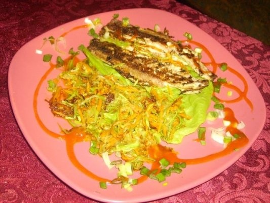 File de Macrou cu legume sotate,