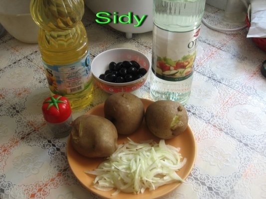 Salata de cartofi cu masline