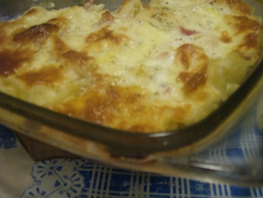 Fusili cu brinza la cuptor