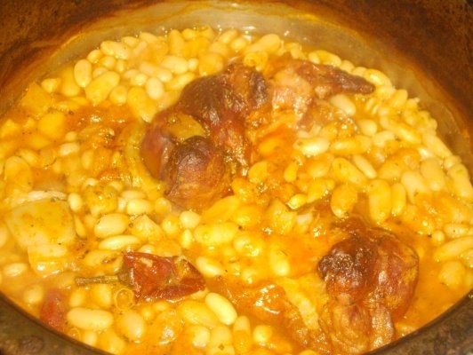 Iahnie de Fasole cu Ciolan Afumat