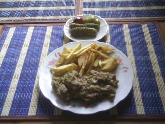 FICAT DE PORC CU SOS