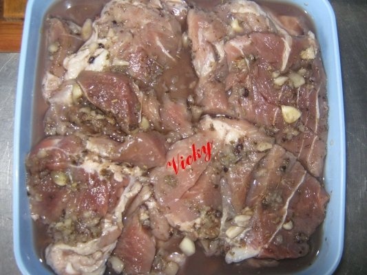 Carne marinata in vin