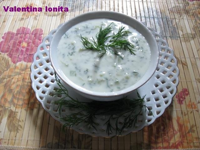 Iaurt cu castraveti si marar