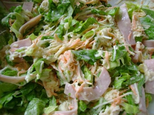 Salata cu sunca si cruditati