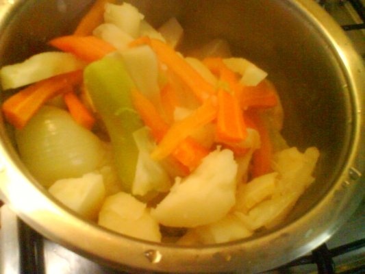 SUPA CREMA DE LEGUME