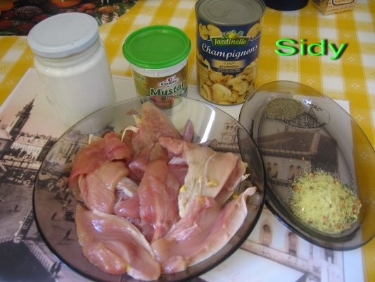 Piept de pui cu ciuperci