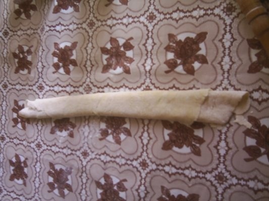 Aluat pentru taitei de casa cu ou