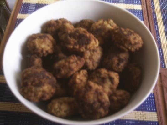 CHIFTELE DIN CARNE MARINATE