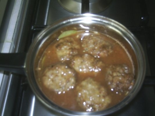 CHIFTELE DIN CARNE MARINATE