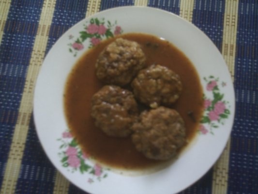 CHIFTELE DIN CARNE MARINATE