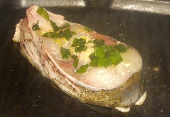 File de Crap cu garnitura de mere,