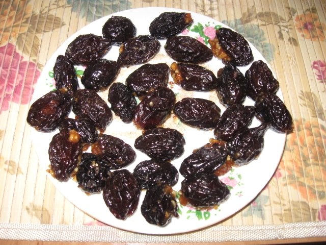 Prune uscate umplute