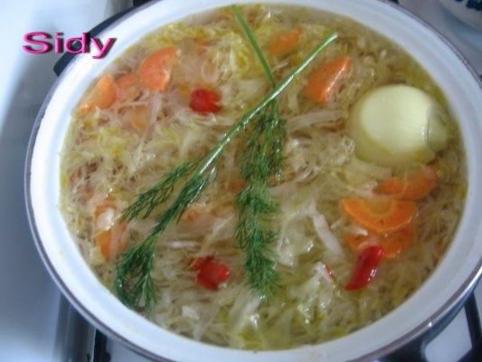 Ciorba de varza acra- de post