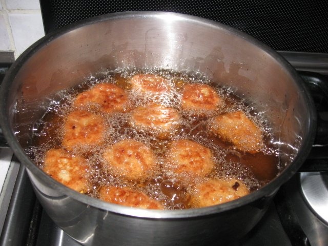 Gogosi rapide cu drojdie