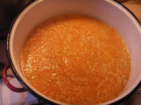 VARZA CALITA CU COSTITA