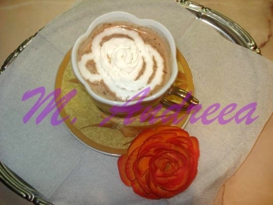 CAPPUCCINO CU FRISCA