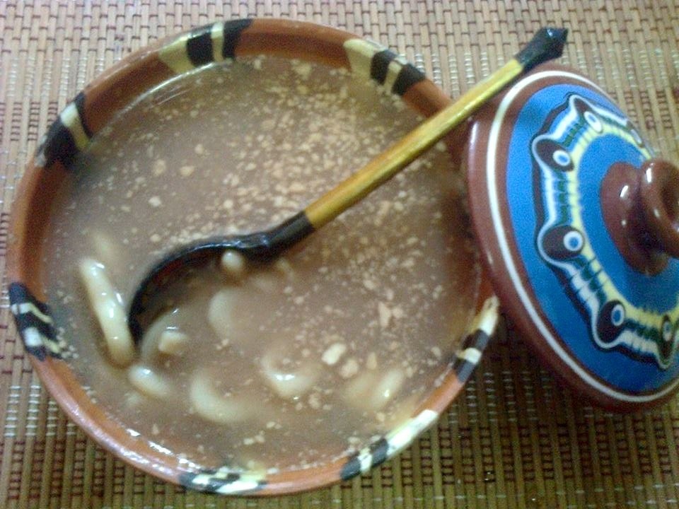 Mucenici dobrogeni de post  fierti cu zeama si multa nuca