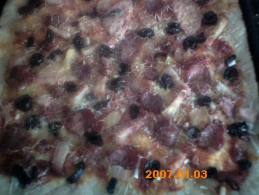 PIZZA CU MEZEL