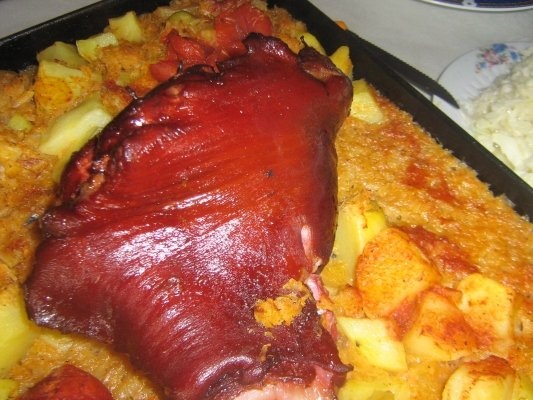 Ciolan la cuptor cu garnitura