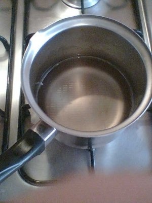 Savarina cu galzura de ciocolata