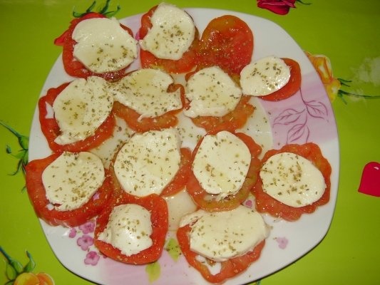 Rosii cu mozzarella
