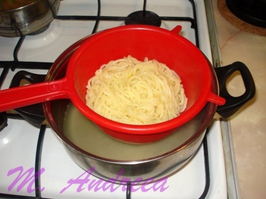 CRATICIOARA CU SURPRIZE