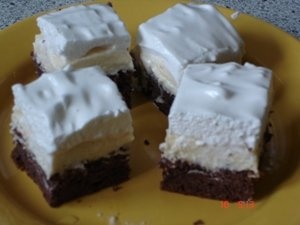 Prajitura " Inghetata falsa "