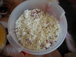 Pizza cu piept de pui si keizer