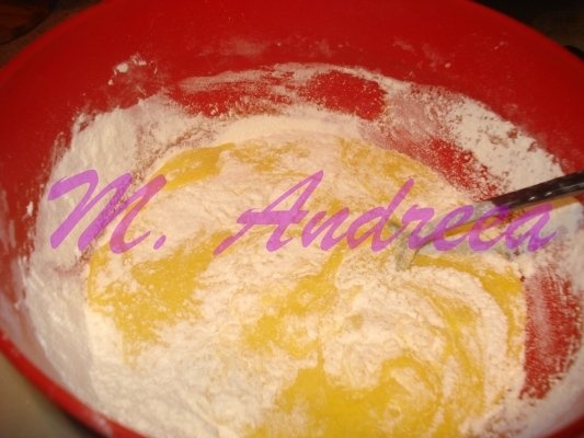 CHEC CU CACAO, MERE SI SCORTISOARA