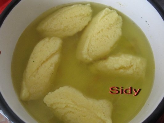 Galuste de gris pentru supa de pui