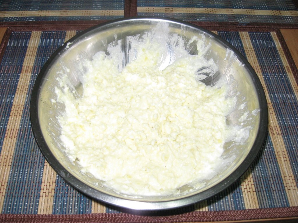 Cartofi fierti cu branza