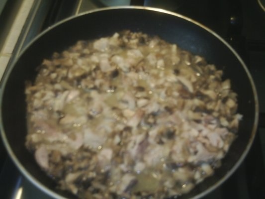 SUPA-CREMA DE CIUPERCI