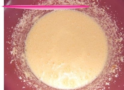 Tort de migdale cu crema de lamaie