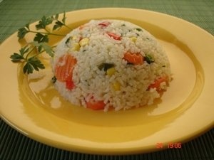 GARNITURA DE OREZ CU LEGUME