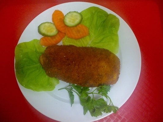 Pachetele de pui cu sunca si cascaval