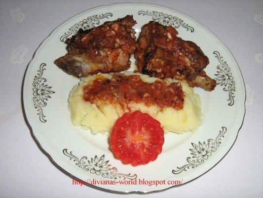 Friptura de miel cu garnitura de piure de cartofi