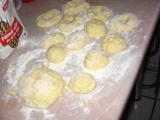 Reţetă de preparare a papanaşilor