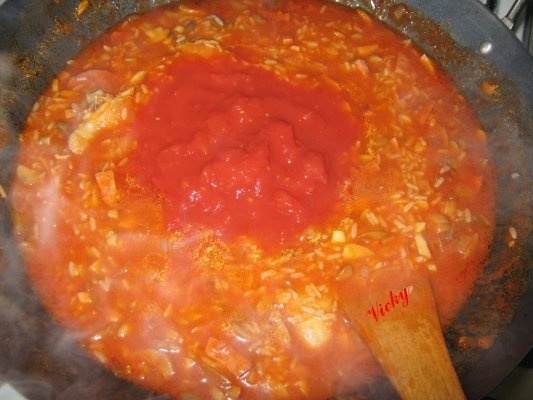 Pui picant cu ciuperci