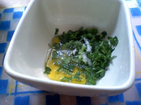 Salata de ridichi si castraveti