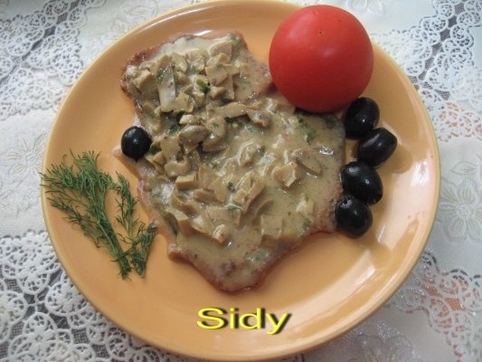 Piept de curcan cu ciuperci