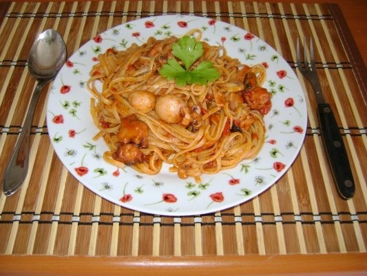 Linguine cu fructe de mare