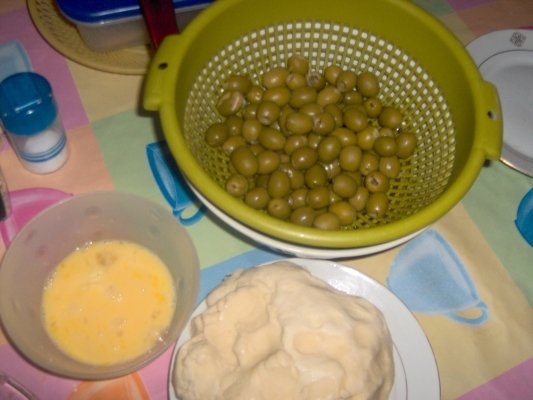 Aperitive cu masline verzi