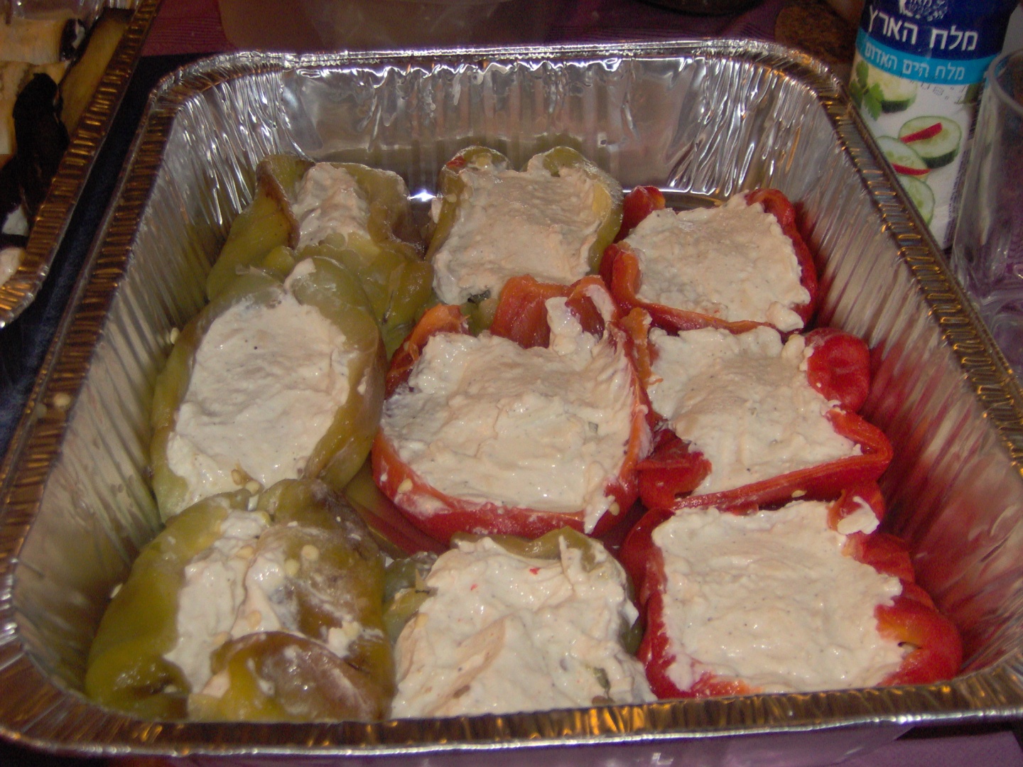 Rulouri de vinete cu branza