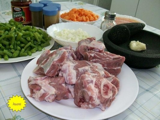 Mincare de fasole  cu carne de miel(specific arab)