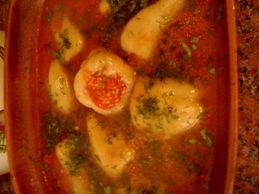 Ardei umpluti cu carne