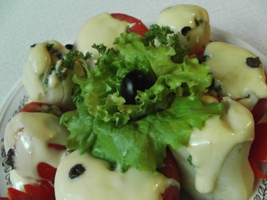 Rosii si cartofi umpluti